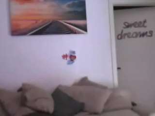 dennisbambi83 Sex Cam Show