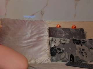 Young Leathompson1 - beautiful, lustful and ready to satisfy leathompson1 from CamSoda