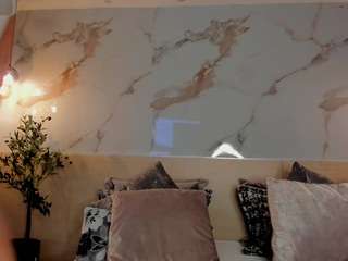 leathompson1 Live Webcam on CamSoda