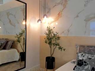 leathompson1 Live Webcam on CamSoda