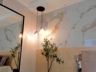 leathompson1's CamSoda show and profile