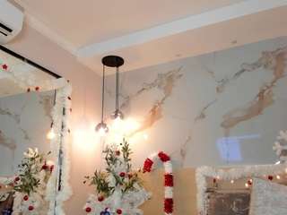 Live webcam model leathompson1 on Soda Cams