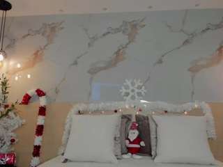 Live webcam model leathompson1 on Soda Cams