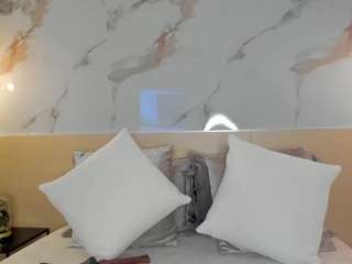 leathompson1 Live Webcam on CamSoda