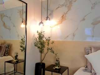 leathompson1 Live Webcam on CamSoda