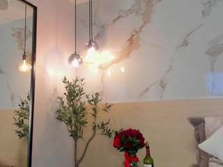 leathompson1 Live Webcam on CamSoda