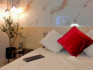 leathompson1 Live Webcam on CamSoda