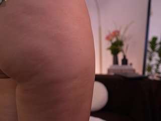 leathompson1 Live Webcam on CamSoda