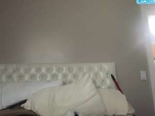 shaqueefa Webcam Model Profile