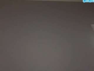 Crumslut live cam preview