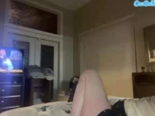 Crumslut live cam preview