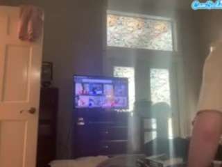 Crumslut live cam preview