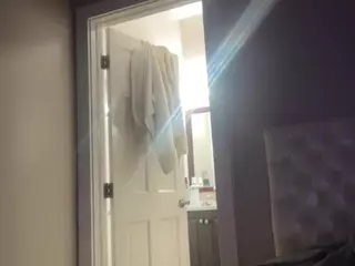 Crumbalina's Live Sex Cam Show