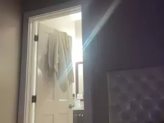 Crumbalina's Live Sex Cam Show