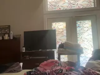 Crumbalina's Live Sex Cam Show