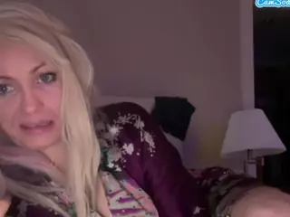 Crumbalina's Live Sex Cam Show