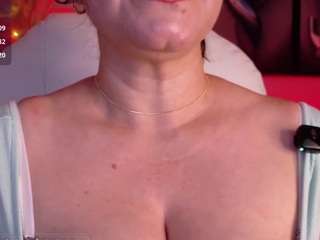 lucia-milf webcam