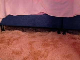 le modèle lucia-milf est en webcam porno dans un show sur le site camsoda, il possède les tags suivants: amateur,anal,solo,no smoking,natural,middle aged,mature,living room,lingerie,hairy-pussy,fingering,drinking,curvy,cum,cowgirl,cosplay,control,brown eyes,black hair,bj