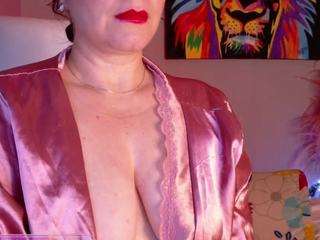 lucia-milf