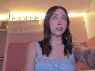 Live webcam model stefaagomez on Soda Cams