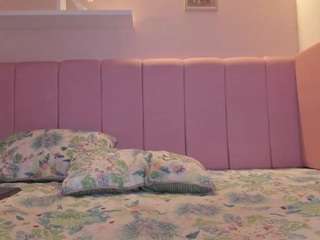 Live webcam model stefaagomez on Soda Cams