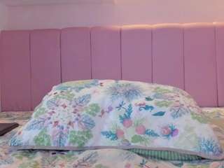 Live webcam model stefaagomez on Soda Cams