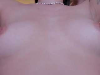 Live webcam model stefaagomez on Soda Cams