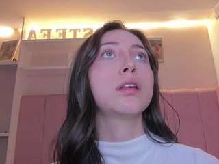 Live webcam model stefaagomez on Soda Cams