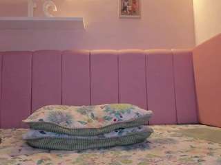 Live webcam model stefaagomez on Soda Cams