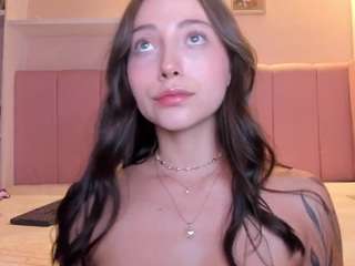 Stefaagomez's cam show statistics and live stream