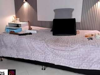 amatista-lewis webcam