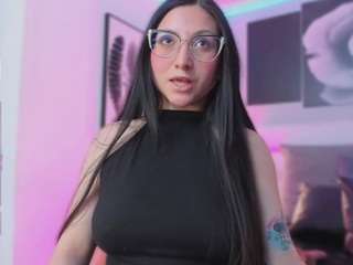 luucyjoness Thumb Image