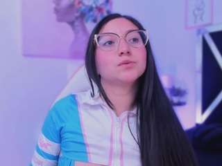  luucyjoness chat room