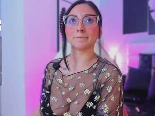  luucyjoness chat room