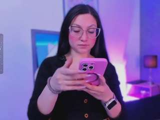  luucyjoness chat room