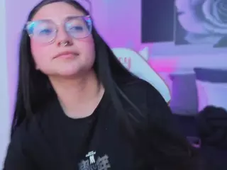 Lucy Joness's Live Sex Cam Show