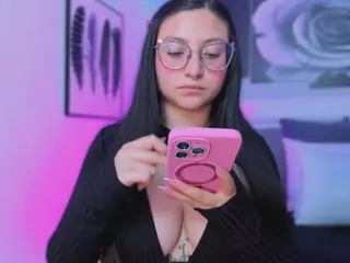 Lucy Joness's Live Sex Cam Show