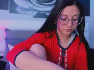 Lucy Joness's Live Sex Cam Show