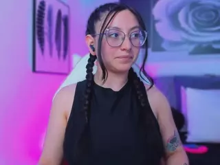 Lucy Joness's Live Sex Cam Show