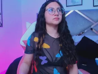 Lucy Joness's Live Sex Cam Show