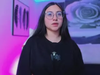 Lucy Joness's Live Sex Cam Show