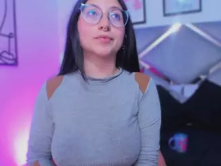 Lucy Joness's Live Sex Cam Show