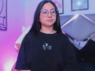 Lucy Joness's Live Sex Cam Show