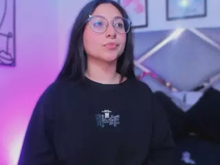 Lucy Joness's Live Sex Cam Show