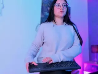 Lucy Joness's Live Sex Cam Show