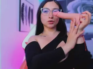 Lucy Joness's Live Sex Cam Show