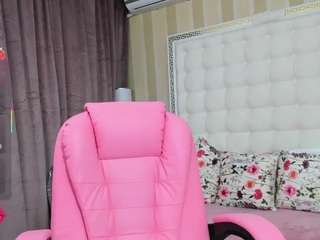 kinkyofficee's live room