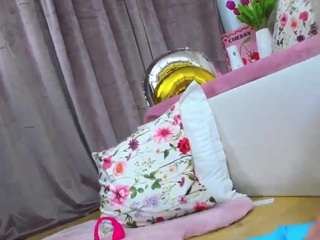 kinkyofficee