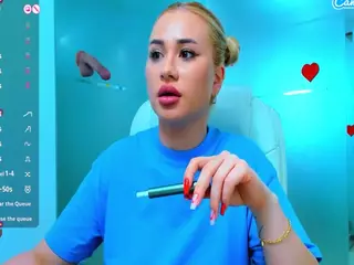 Anna's Live Sex Cam Show