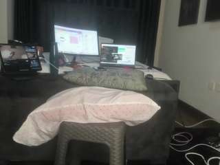 perfect-black-ass from CamSoda is Freechat